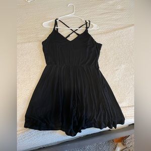 WORN ONCE Ivy & Main Mini Romper - XXL